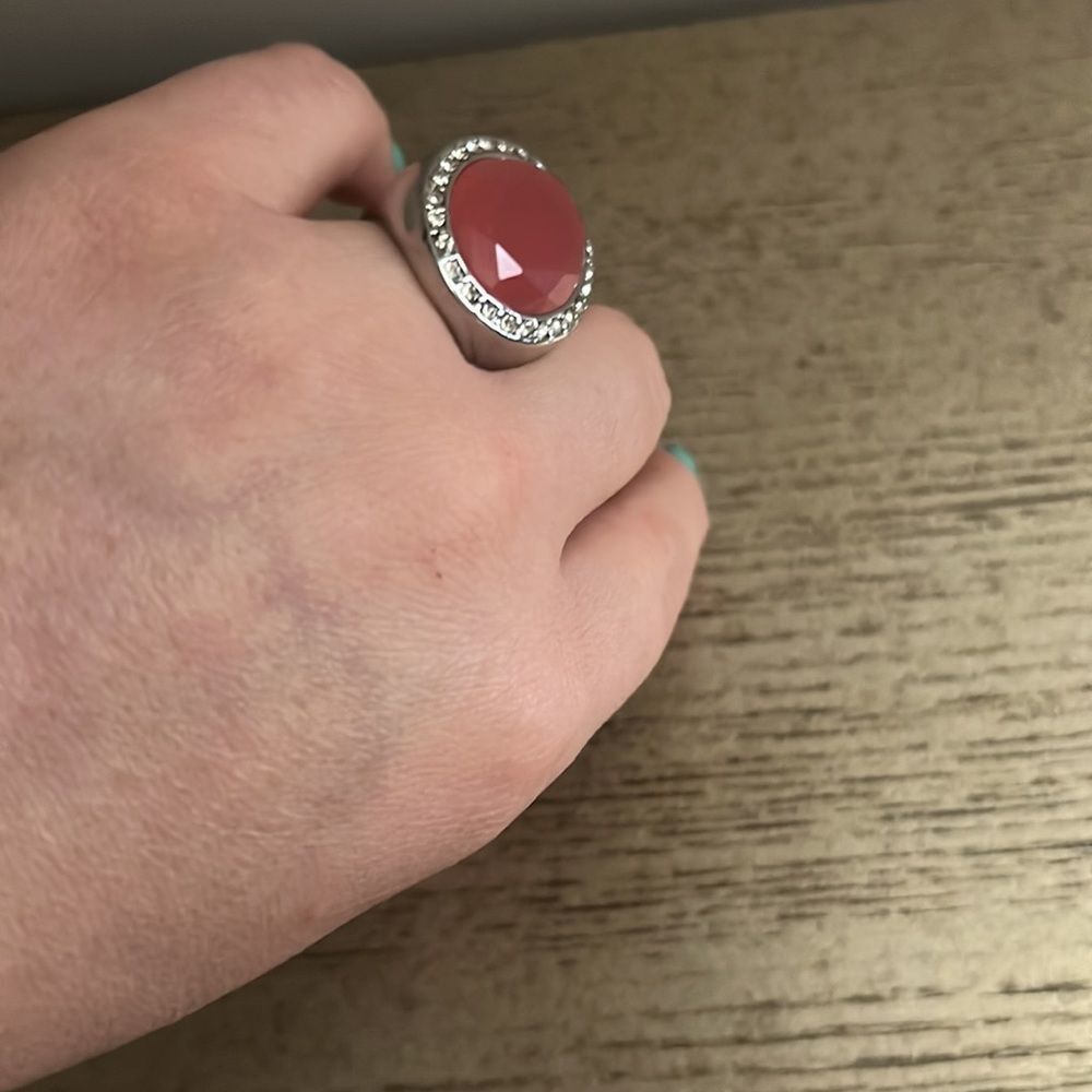 Cache stone ring 💍 - Picture 7 of 8